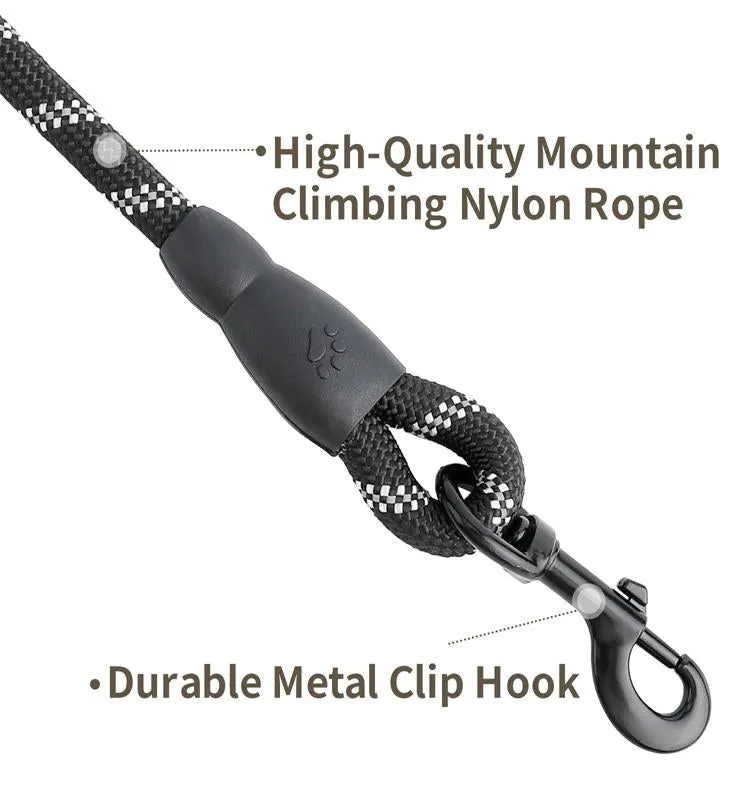 5ft Leash w/ Comfortable Padded Handle & Reflective Threads