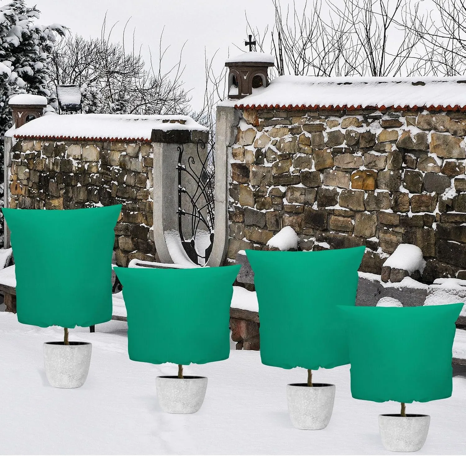6PCS Plant Covers Freeze Protection 2.2oz Thicker Winter Frost Cloth Plant Protection Jacket Cover Bags Frost Blankets with Zipper Drawstring for Outdoor Plants Fruit Tree Potted, 39.3"W x 19.6"H