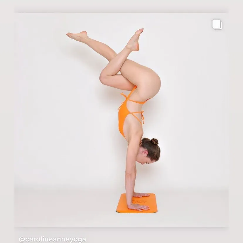 ARPI - The Essential Yoga handstand mat Yellow 4.5mm