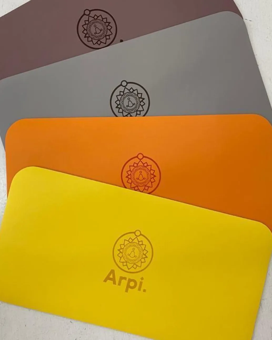 ARPI - The Essential Yoga handstand mat Yellow 4.5mm