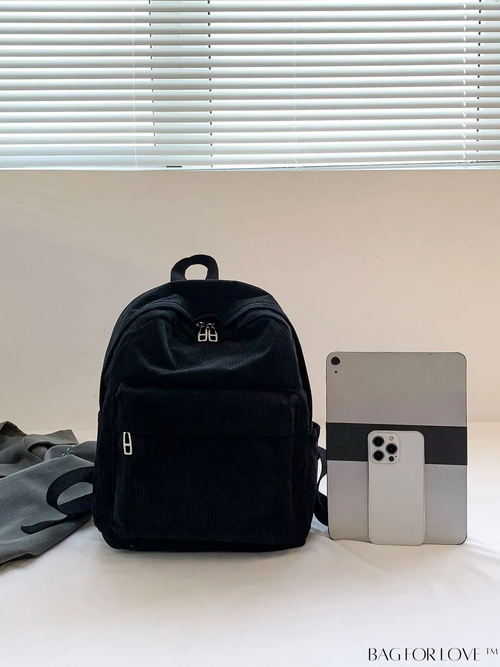BagForLove - Versatile Corduroy Backpack - Stylish and Functional