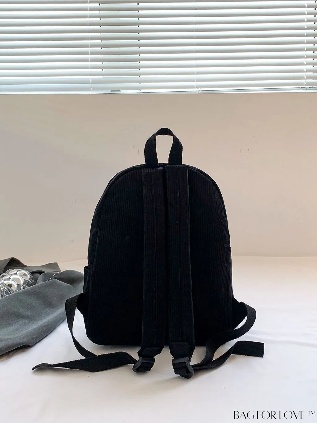 BagForLove - Versatile Corduroy Backpack - Stylish and Functional