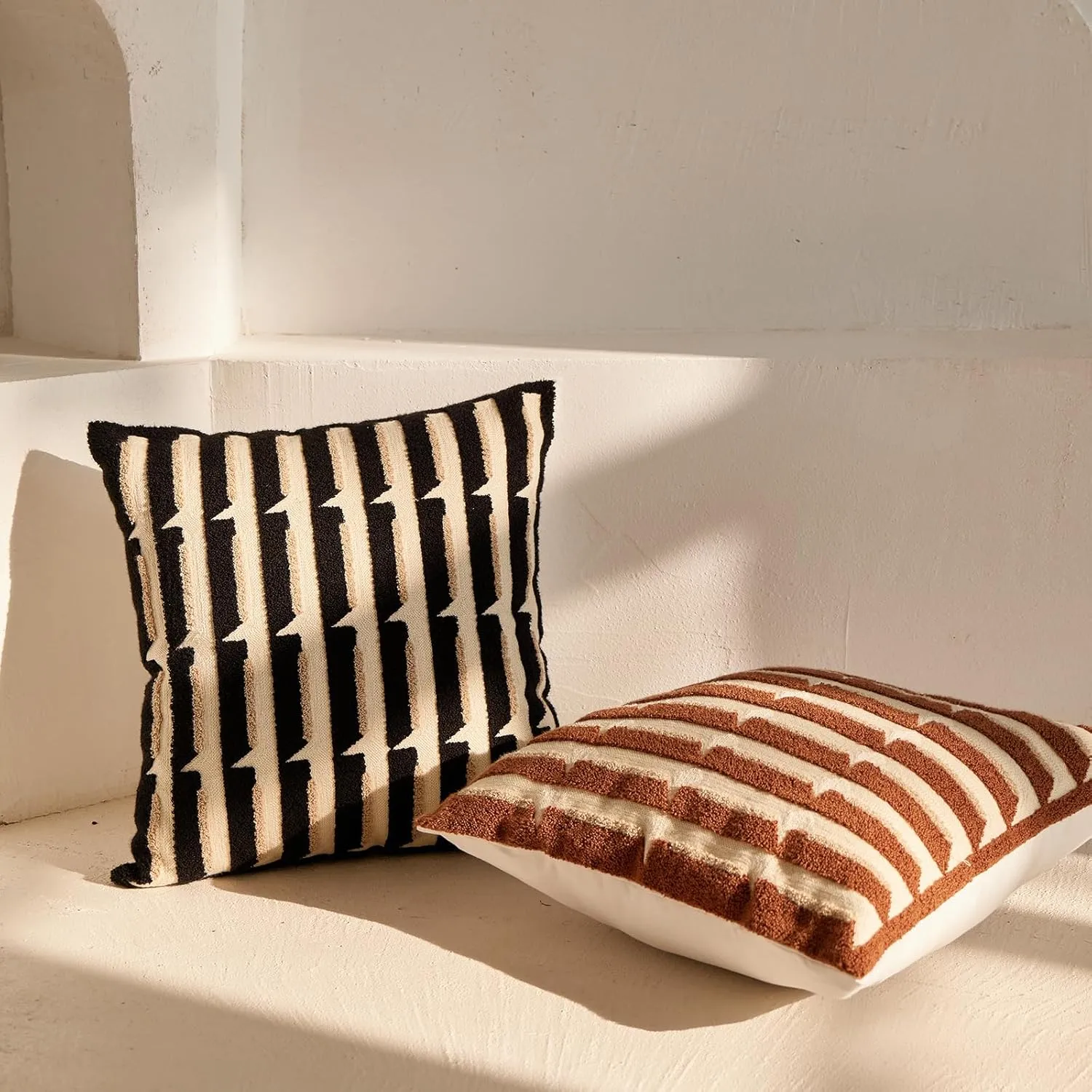 Brown Cream Chunky Village Bohu Throw Pillow Covers，Chic Strip Geometric Decorative Aesthetic Pillowcases，Woven Modern Sham for Couch Bed Sofa Bedroom ，18x18 Inches, 1PCS