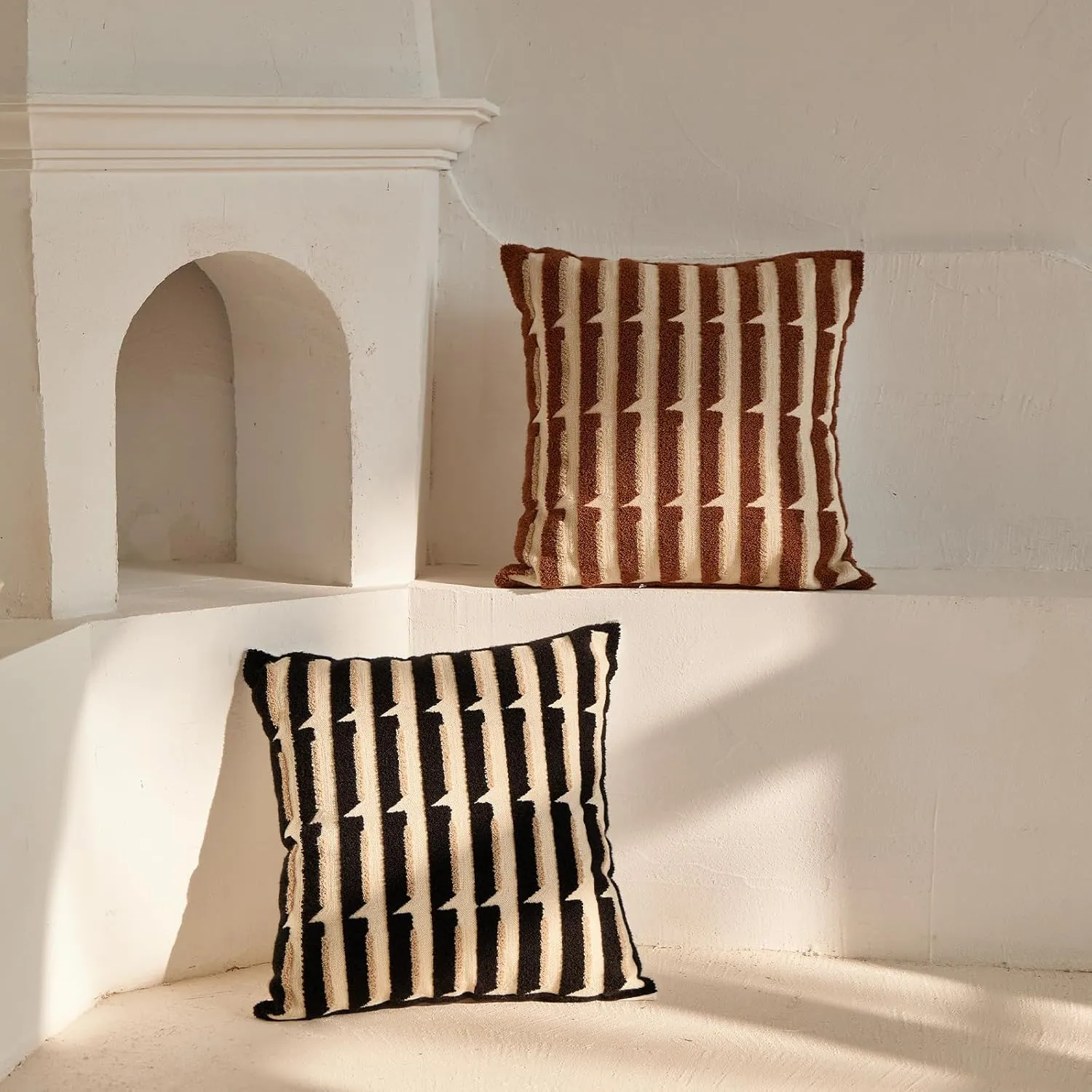 Brown Cream Chunky Village Bohu Throw Pillow Covers，Chic Strip Geometric Decorative Aesthetic Pillowcases，Woven Modern Sham for Couch Bed Sofa Bedroom ，18x18 Inches, 1PCS