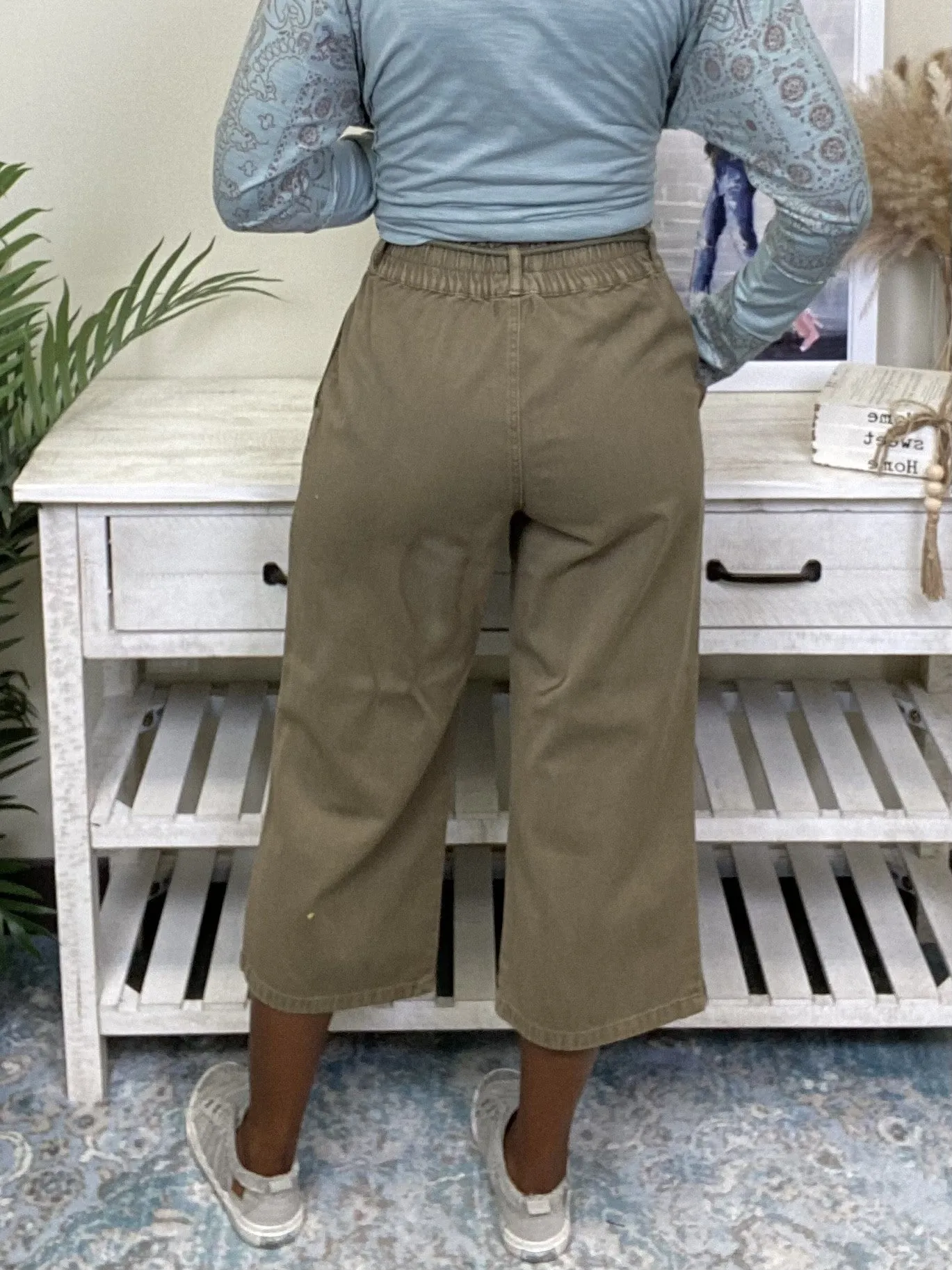 Carefree Women's High Rise Cargo Pants * Final Sale*