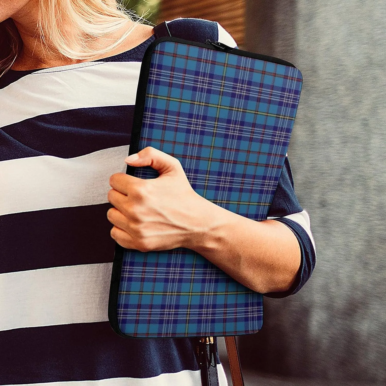 Clan Rutherford Tartan All Print Hands Free Withdrawal Laptop Bag Unisex