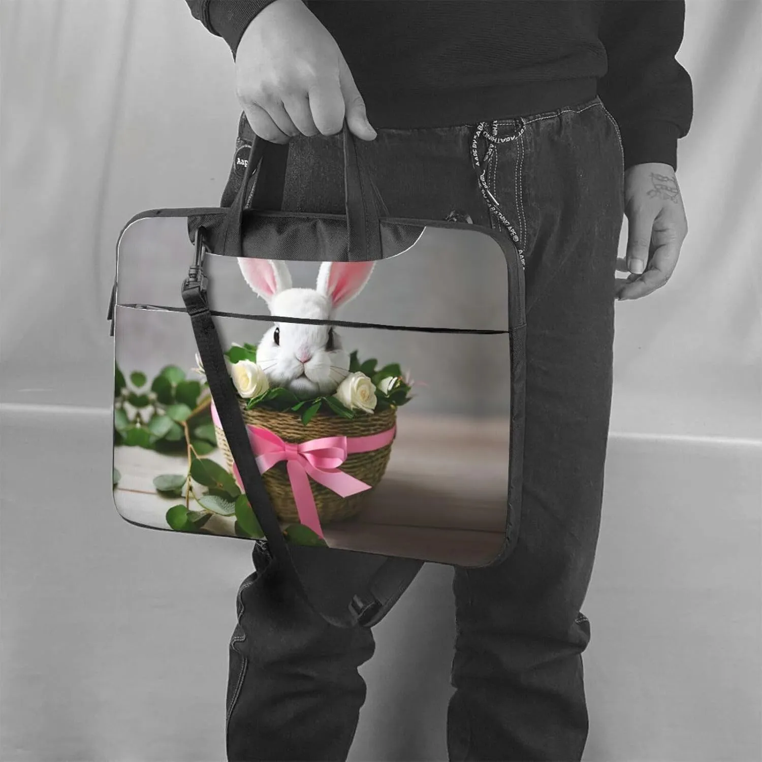 Cry Rabbit Print Notebook Computer Protective Carrying Cover With Pocket,13 Inch Laptop Shoulder Bag