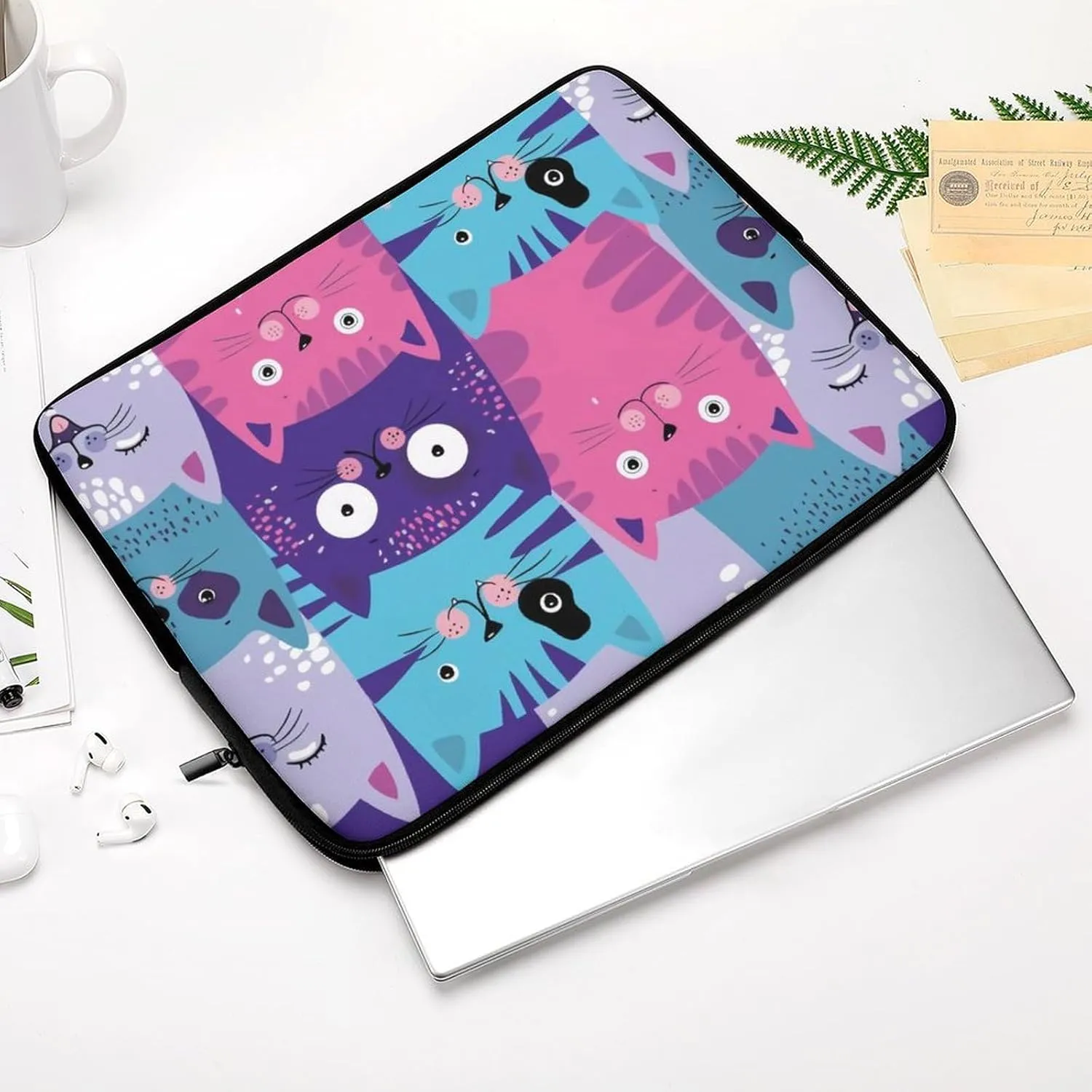 Cute Cats Head All Print Hands Free Withdrawal Laptop Bag Unisex