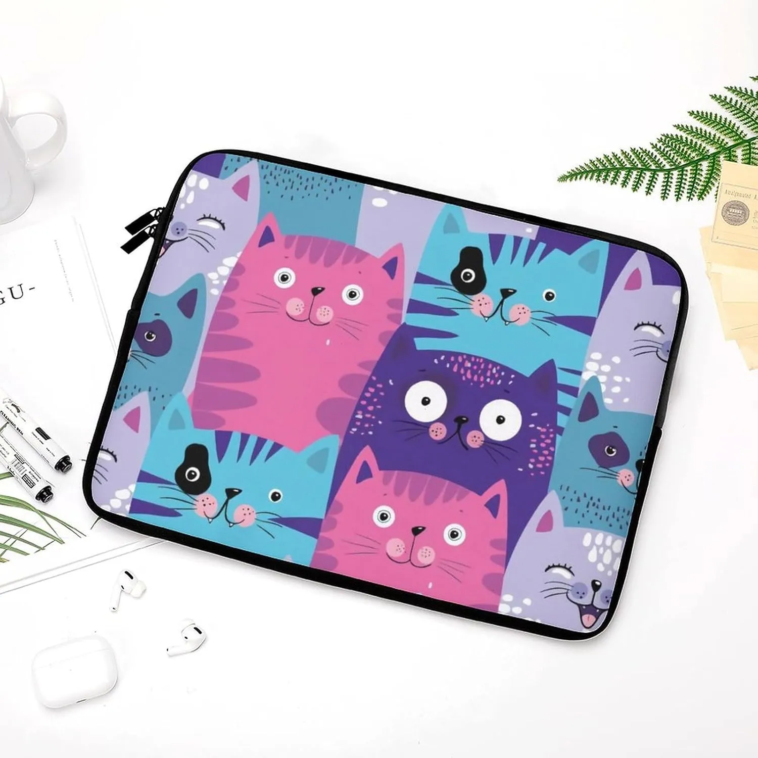 Cute Cats Head All Print Hands Free Withdrawal Laptop Bag Unisex