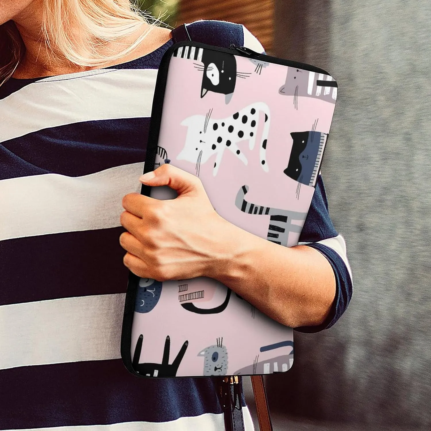 Dalmatian Print Fashion All Print Hands Free Withdrawal Laptop Bag Unisex