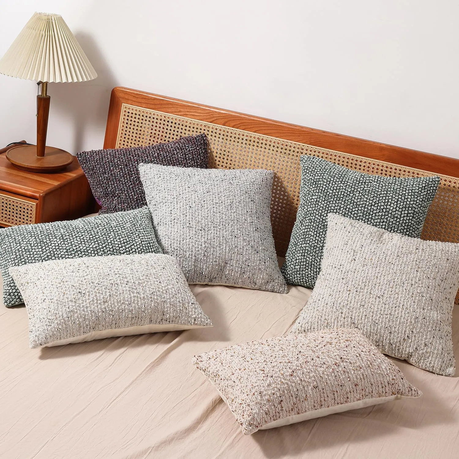 DEZENE Striped Throw Pillow Covers 18x18 Set of 2 Green Textured Boucle Chic Morden Boho Accent Farmhouse Square Decorative Couch Pillow Covers for Home Decor Bed Sofa Living Room
