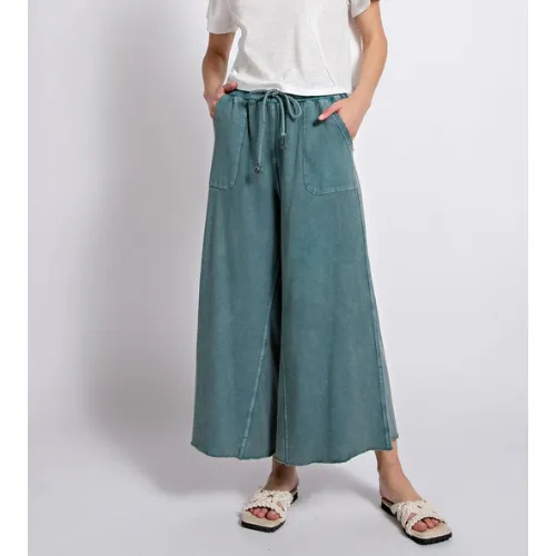 Easy Breeze- Teal Green