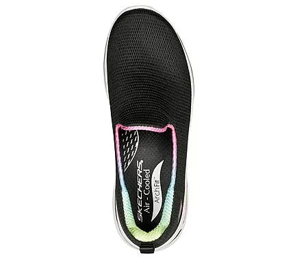 GO WALK ARCH FIT