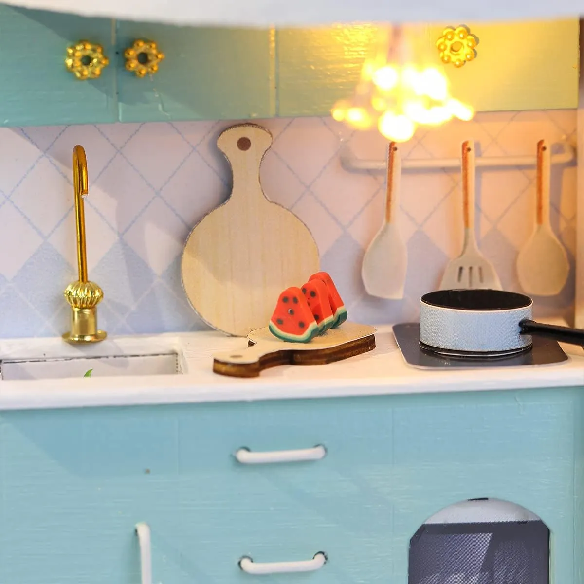 GuDoQi DIY Miniature Dollhouse Kit, Tiny House kit with Furniture, Miniature House Kit 1:24 Scale, Great Gift for Birthday Father's Day, Beautiful Blue Room