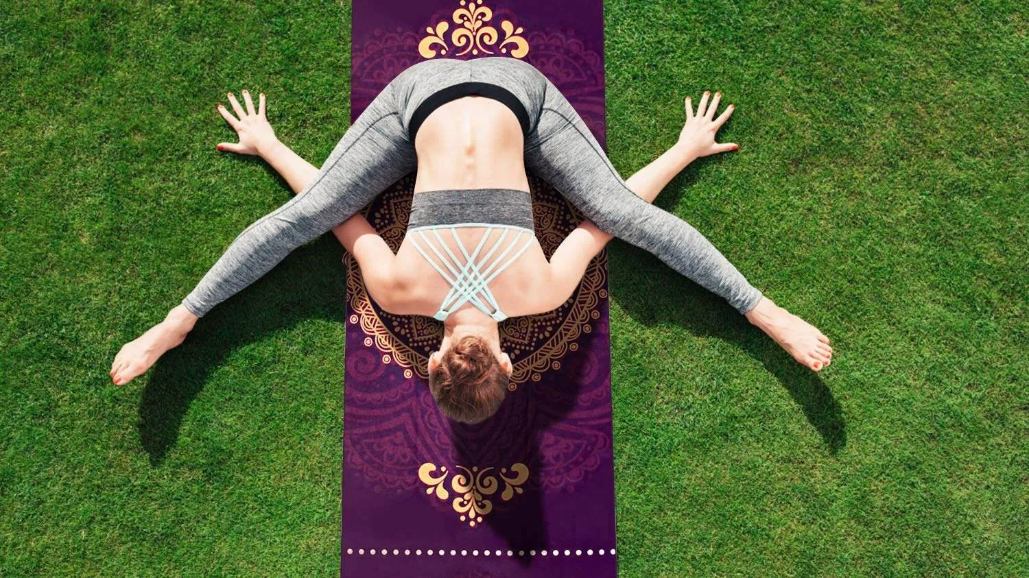 Heathyoga Non Slip Hot Yoga Towel, 100% Microfiber Non Slip Yoga Mat Towel for Hot Yoga, Pilates and Fitness, Exclusive Corner Pockets Design   Free Spray Bottle