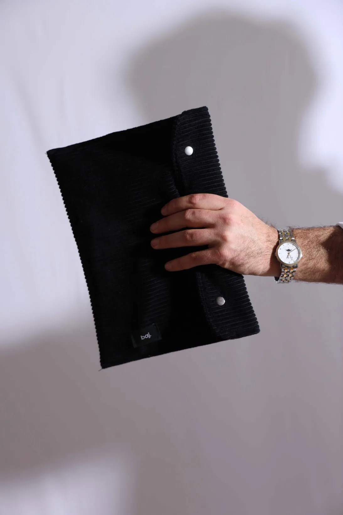 Laptop Sleeve "CORDSAVE."