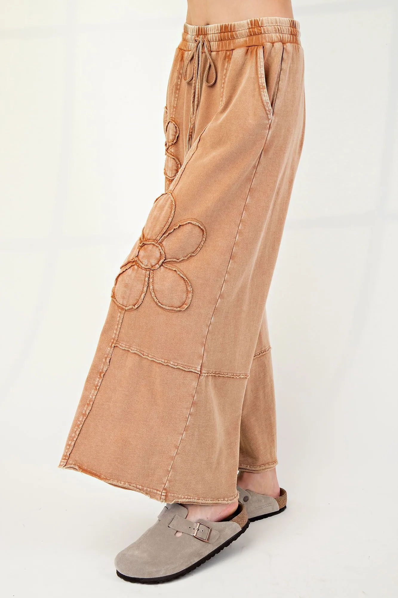 Laura Floral Detail Mineral Washed Terry Knit Wide Leg Pants