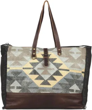 Myra Bag Everyone's Distraction Weekender Bag S-2077