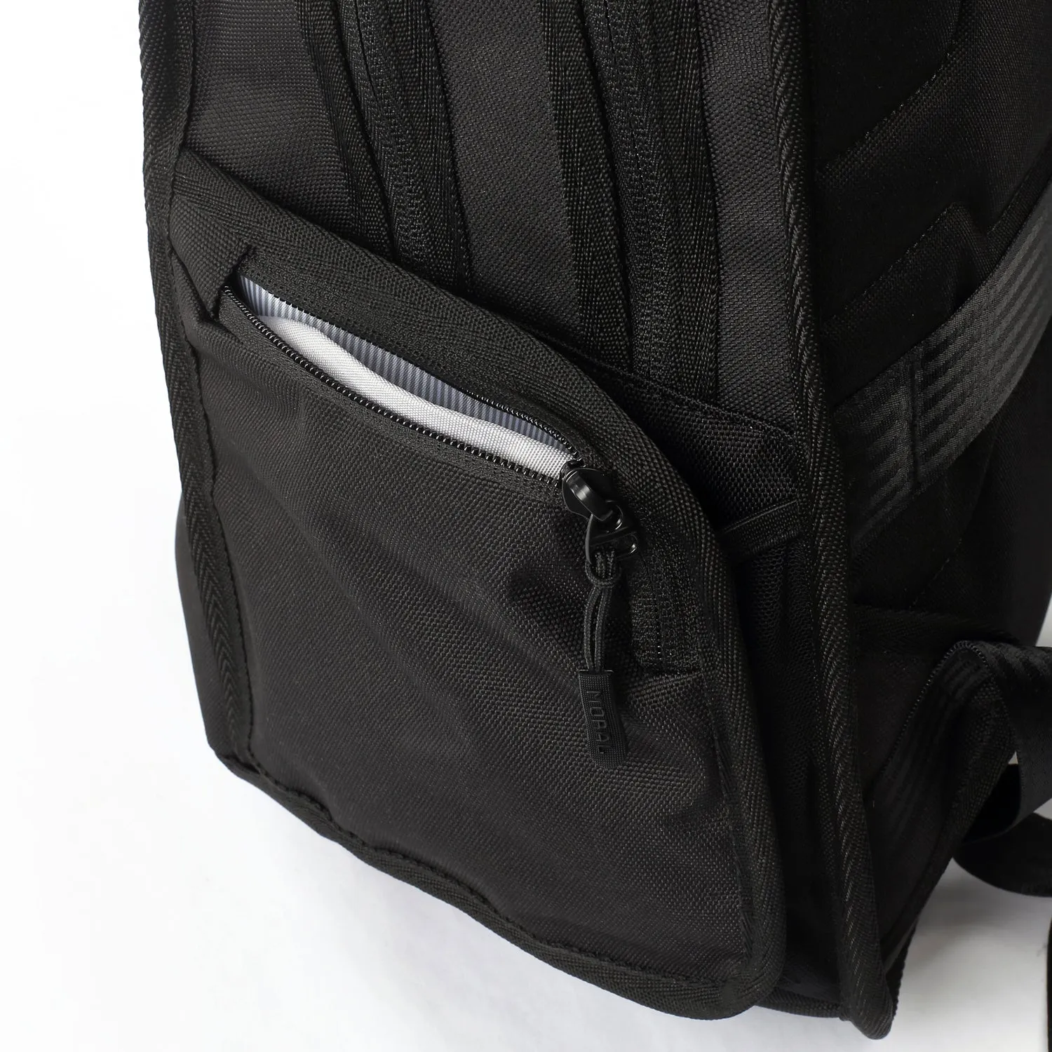 Napier Poser Backpack L - Recycled PET
