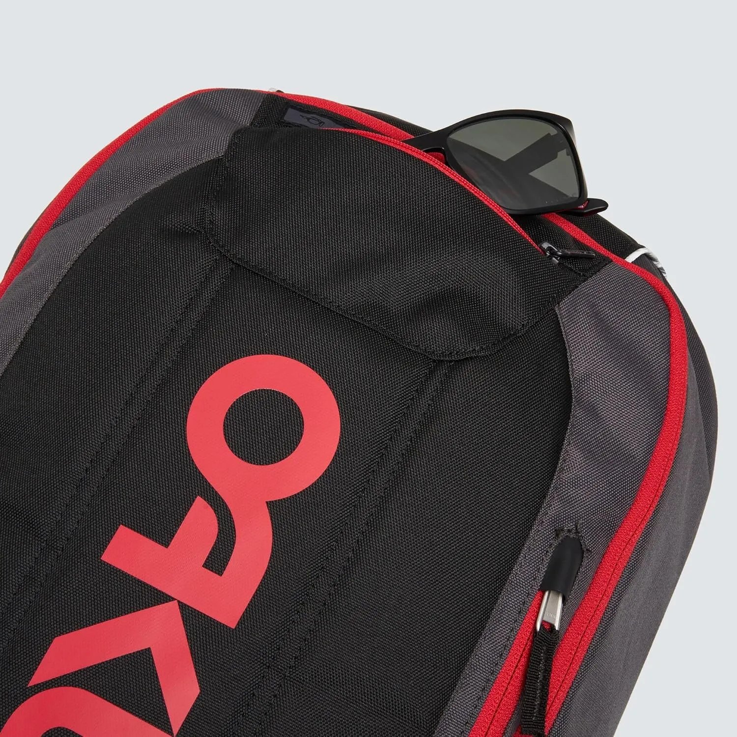 Oakley Enduro 20L 3.0 Backpack, Forged Iron/Redline, One Size