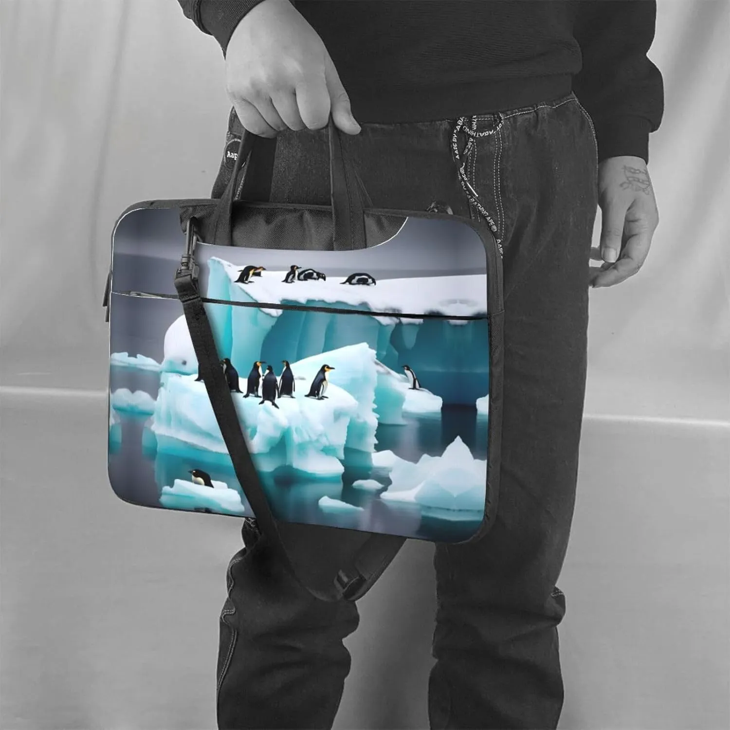 Penguins On The Iceberg Print Laptop Case and Computer Bag - Versatile Laptop Bag for Men Laptop Shoulder Bag