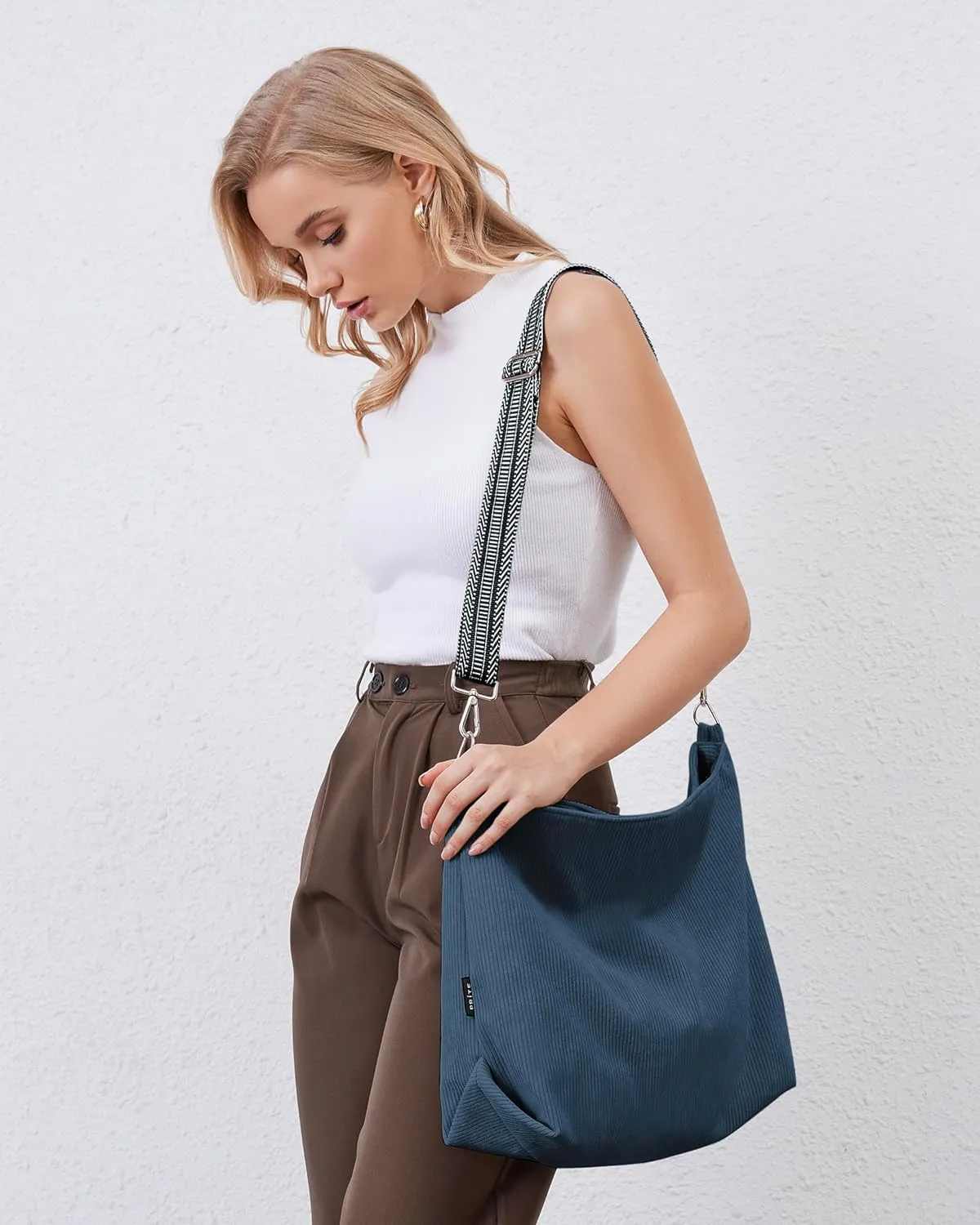 Prite Women’s Corduroy Tote Bag with Zipper, Stylish Shoulder Bag with Adjustment Straps for Work, Travel, Daily Use