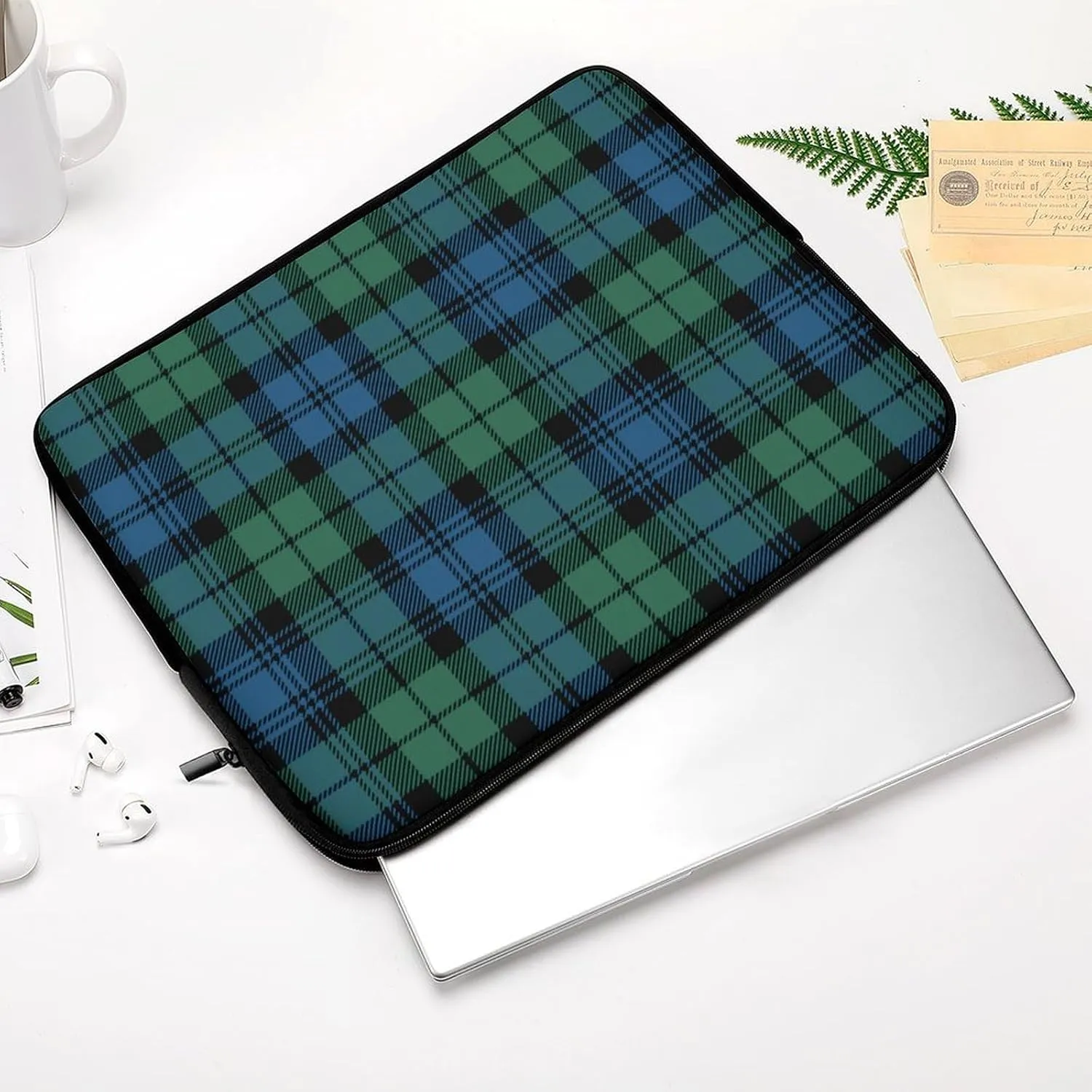 Ross Red Tartan Clans All Print Hands Free Withdrawal Laptop Bag Unisex