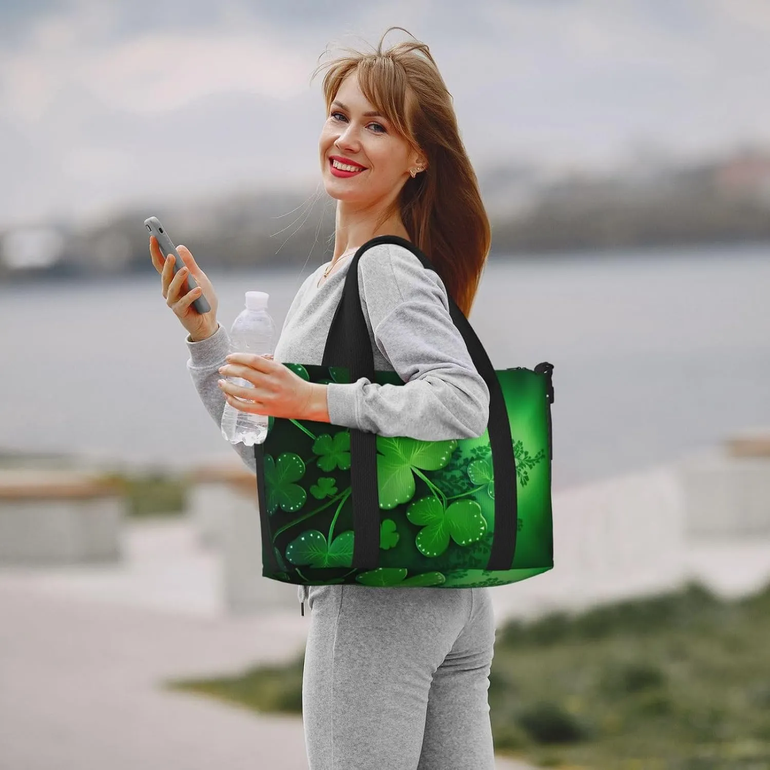 Saint Patricks Day Travel Duffel Bags for Women Men, Sports Training Gym Bag Dance Bag with Adjustable Shoulder Strap Green Clover Leaf Weekender Overnight Bag