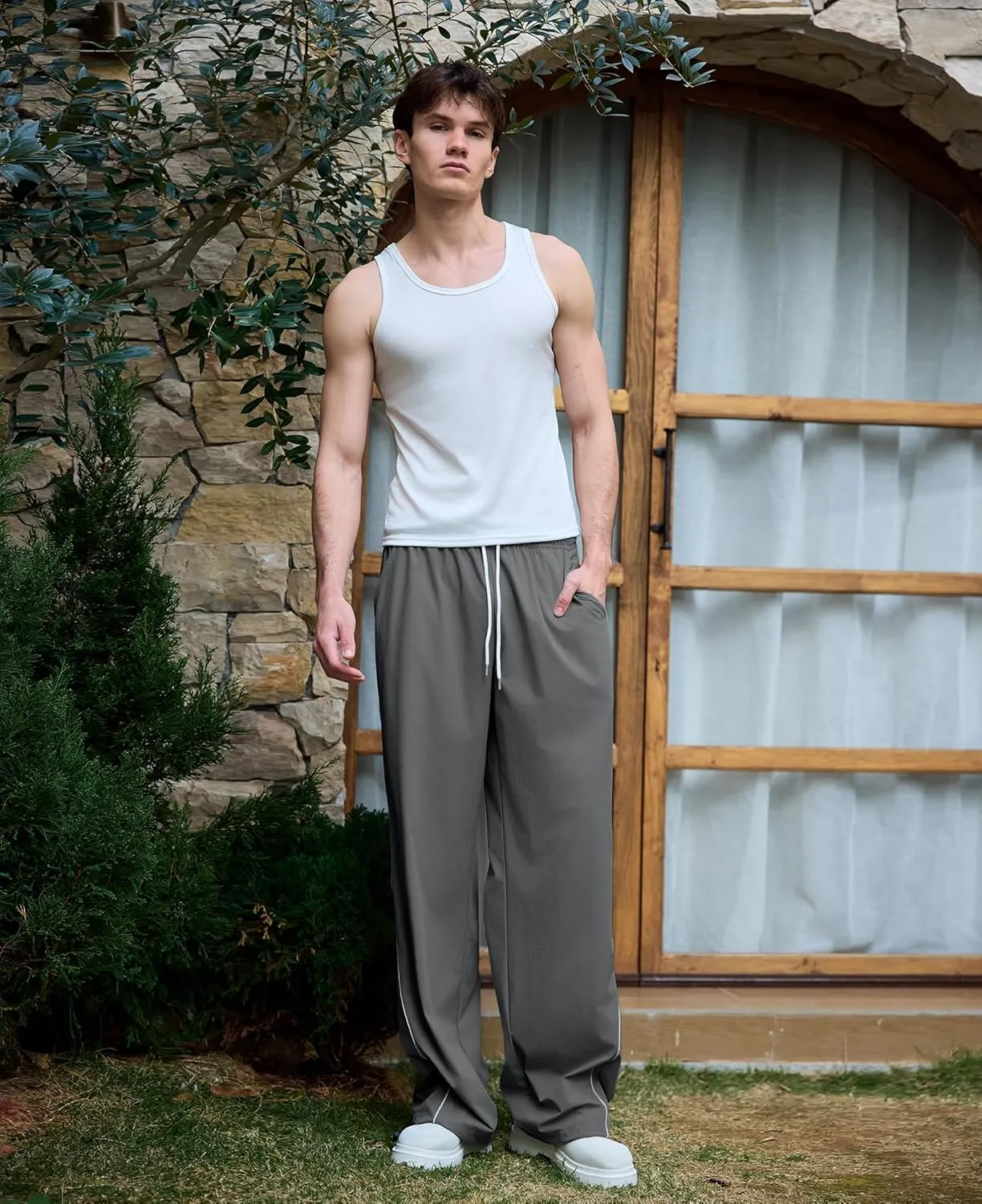 Susclude Mens Baggy Sweatpants Wide Leg Y2k Elastic Waist Track Pants Vintage Summer Vacation Casual Pants 2025 Streetwear