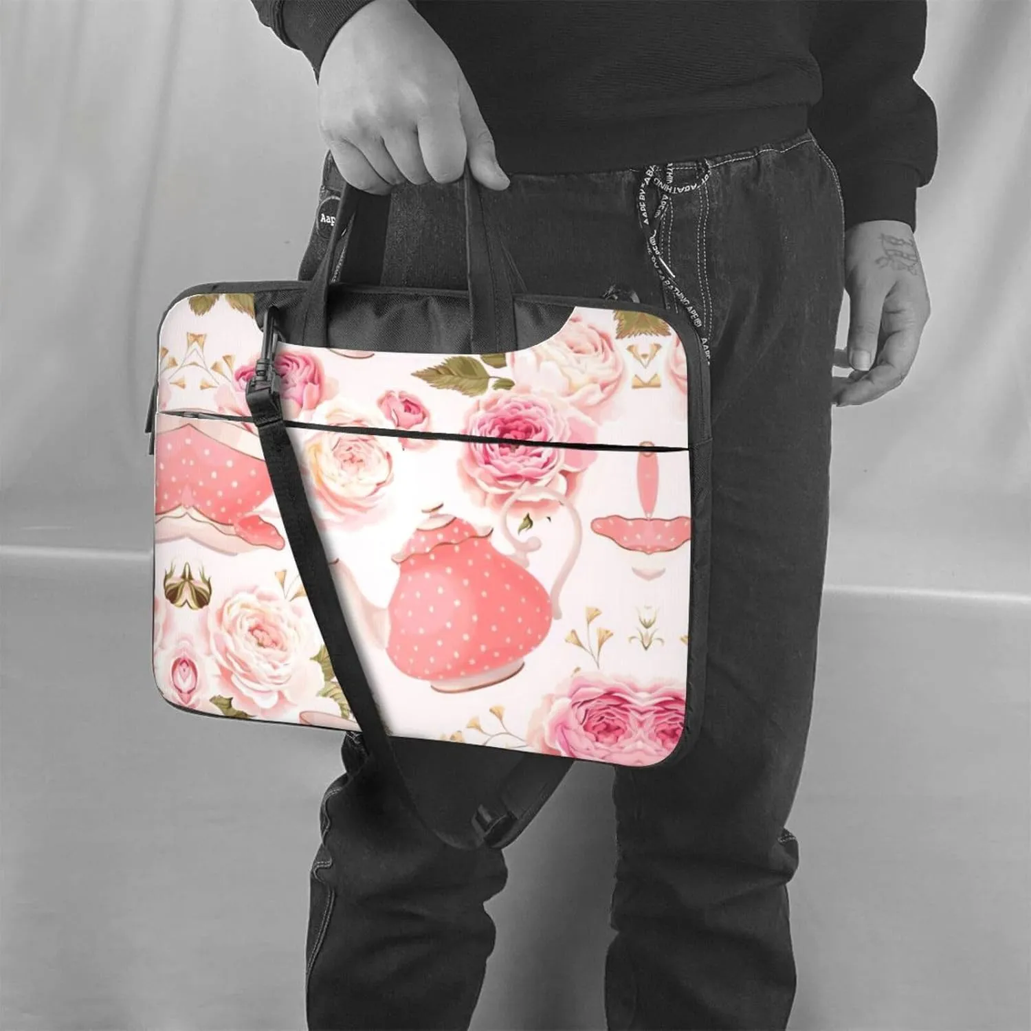 Tea Cups With Roses Romantic Shabby Print Laptop Bag,Can Use It Freely As A Shoulder Bag,Crossbody Bag,And Briefcase