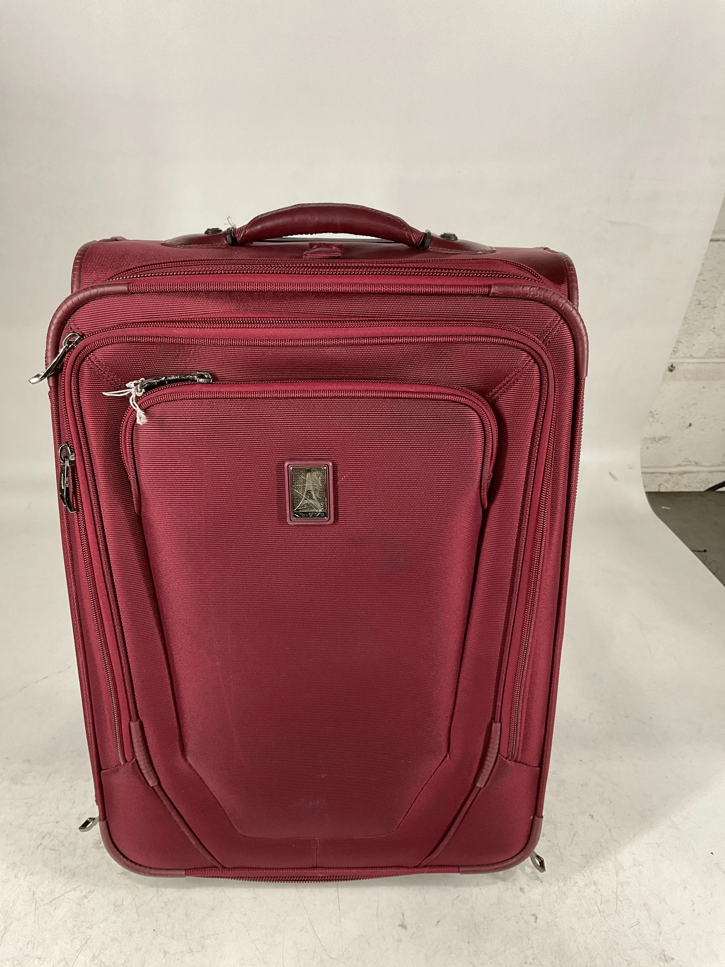 Travelpro Crew 10 Expandable Business Plus Rollaboard U1