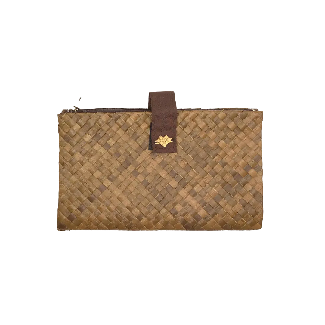 Twelve Topaz Travel Organizer
