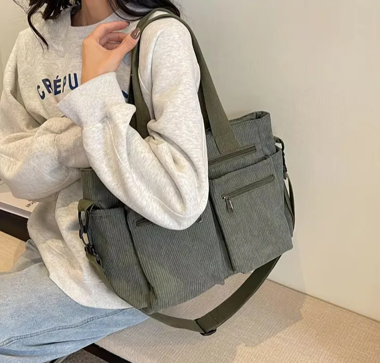 VYVA Trendy Tote