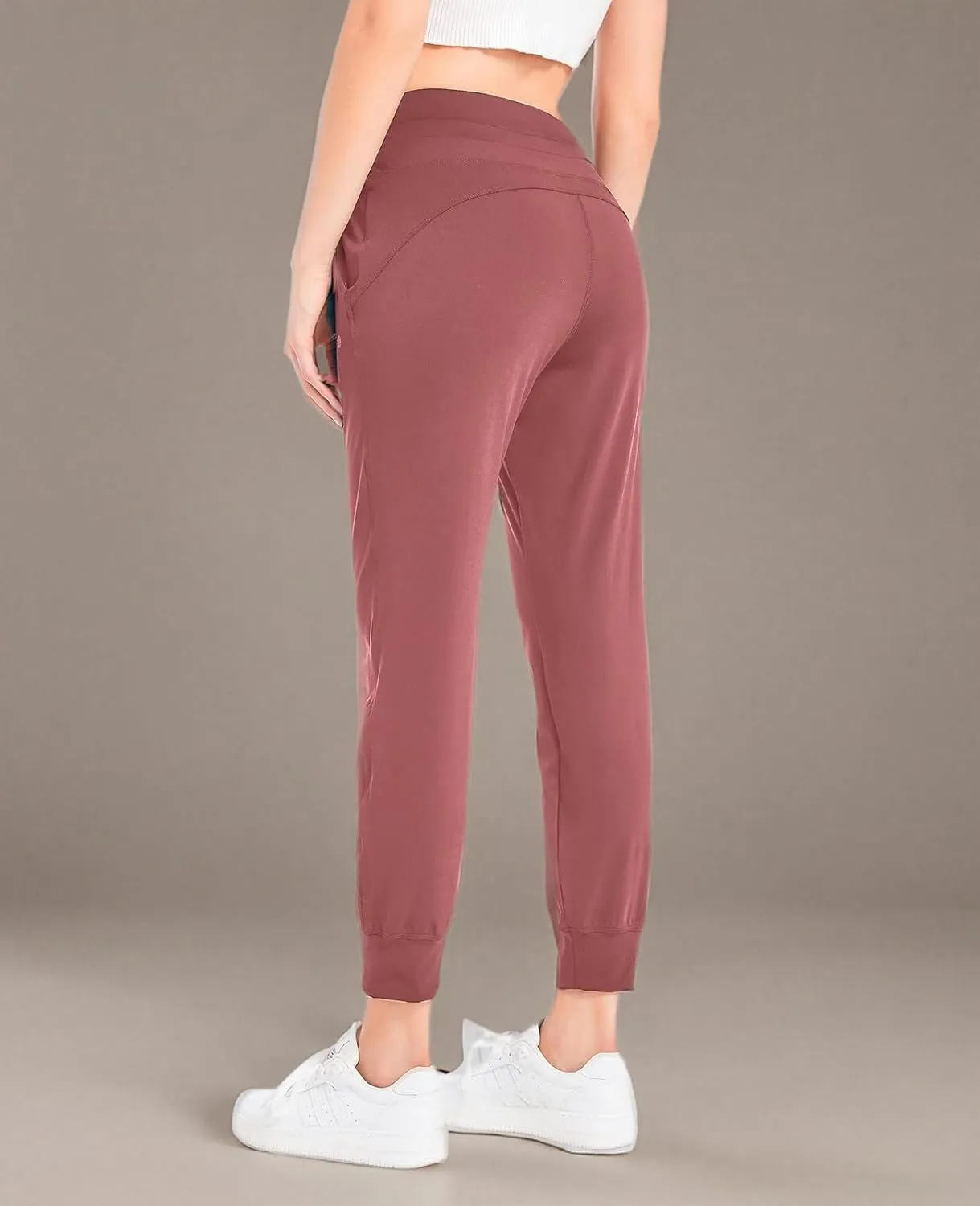 Women's Joggers Pants Lightweight Running Sweatpants with Pockets Athletic Tapered Casual Pants for Workout,Lounge