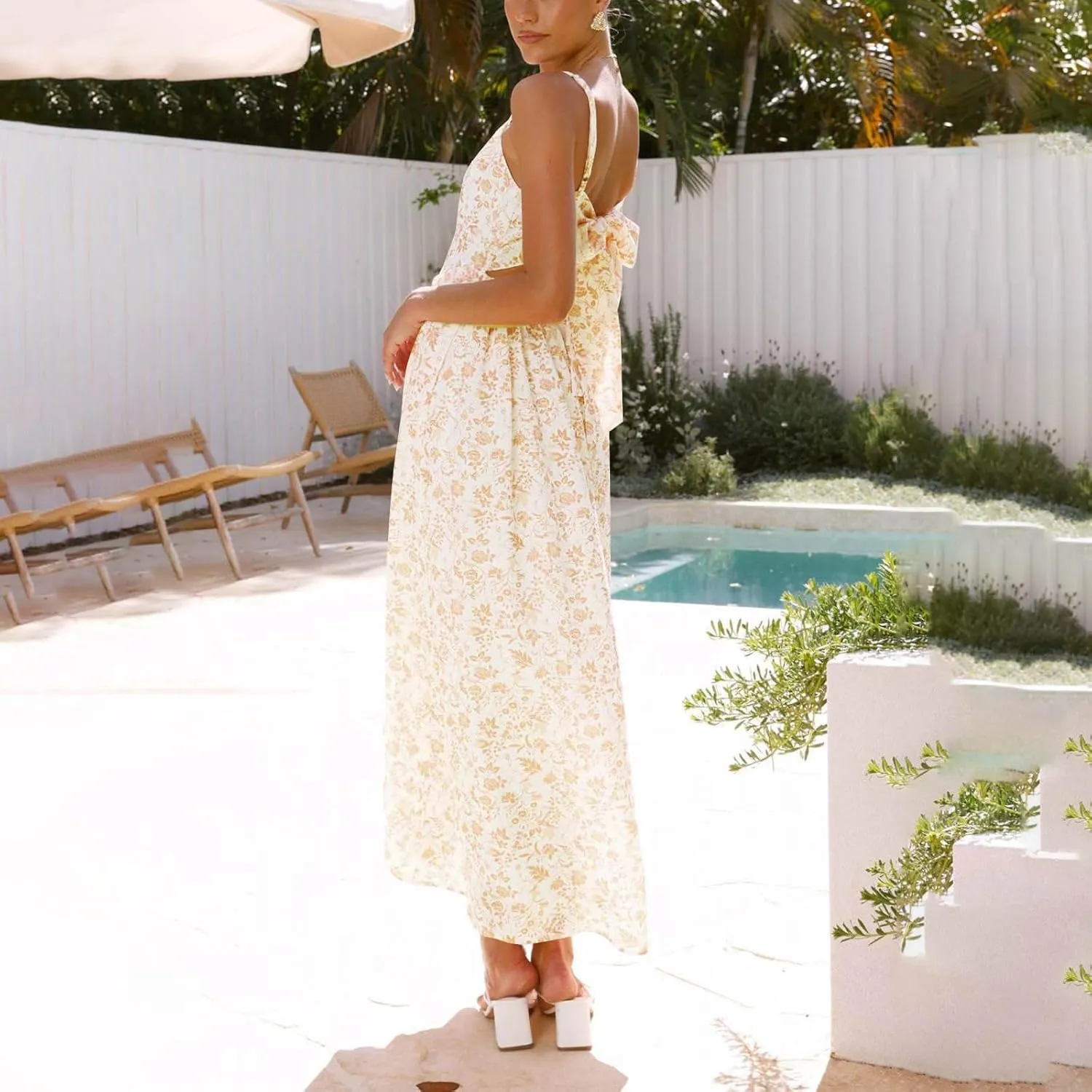 Womens Summer Dress Flutter Boho Floral V Neck Spaghetti Strap Flowy A-Line Beach Vacation Sundresses with Pockets