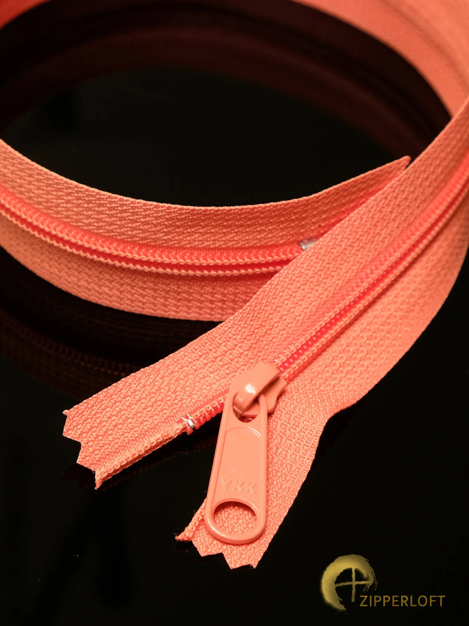 YKK #4.5 Heavy Duty Nylon Coil Purse Zipper (16/20/24") - 136 Shrimp